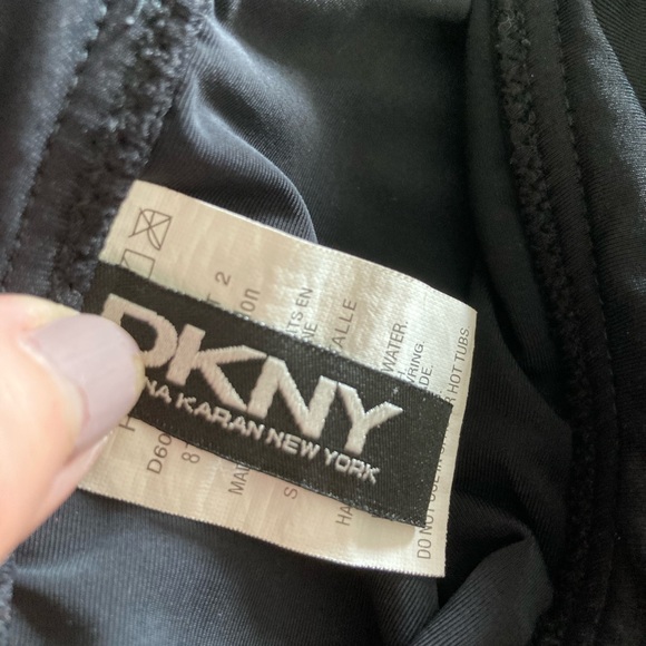 DKNY SARONG TIE ON SIDE BIKINI BOTTOM - Picture 5 of 10